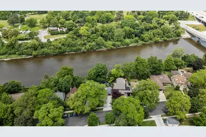 736 W Rock Pl, Glendale, WI 53209 - Photo 52