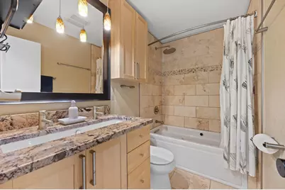 107 N 92nd St, Milwaukee, WI 53226 - Photo 8