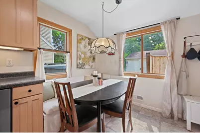 107 N 92nd St, Milwaukee, WI 53226 - Photo 6