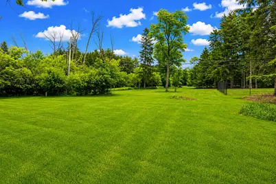 11344 N Lake Shore Dr, Mequon, WI 53092 - Photo 38