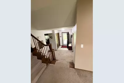 3747  Maplewood Ct, Richfield, WI 53033 - Photo 6