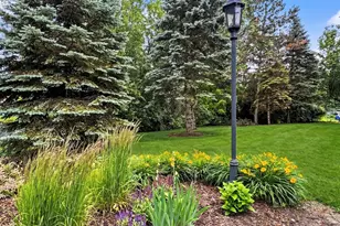 13050 W Bluemound Rd, Elm Grove, WI 53122 - Photo 24