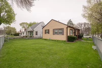 4222 W Hope Ave, Milwaukee, WI 53216 - Photo 12