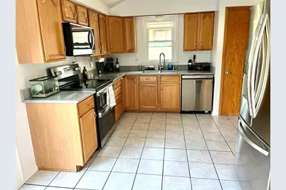 4172 S 52nd St, Milwaukee, WI 53220 - Photo 8
