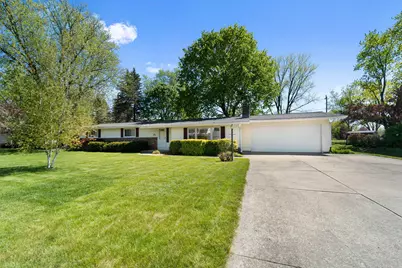 S66W13555  Saroyan Rd, Muskego, WI 53150 - Photo 2