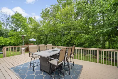 2607  Lancaster Dr, Waukesha, WI 53188 - Photo 2