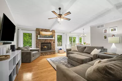 2607  Lancaster Dr, Waukesha, WI 53188 - Photo 16