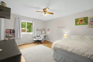 2607 Lancaster Dr, Waukesha, WI 53188 - Photo 10