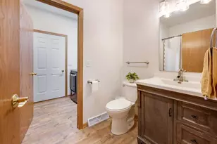 203 Jenna Ct, Watertown, WI 53098 - Photo 20
