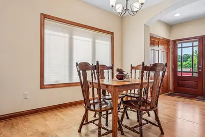 534  Garden Prairie Dr #7, Waukesha, WI 53186 - Photo 8