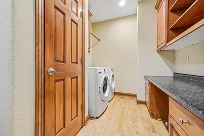 534  Garden Prairie Dr #7, Waukesha, WI 53186 - Photo 30