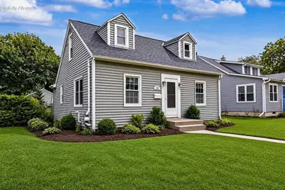 149 W Wabash Ave, Waukesha, WI 53186 - Photo 22