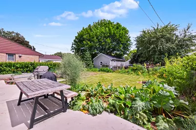 149 W Wabash Ave, Waukesha, WI 53186 - Photo 20