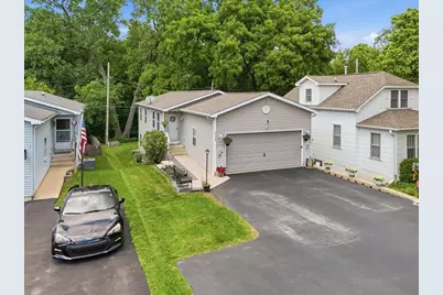 23408  124th St, Salem Lakes, WI 53179 - Photo 2