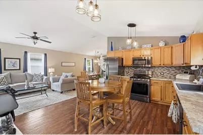 23408  124th St, Salem Lakes, WI 53179 - Photo 12