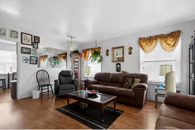 2913 W Glendale Ave, Milwaukee, WI 53209 - Photo 4
