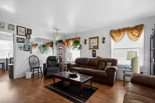 2913 W Glendale Ave, Milwaukee, WI 53209 - Photo 4