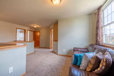 934  Cascade Cir, Hartford, WI 53027 - Photo 44