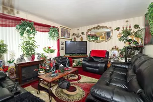 5366 N 47th St, Milwaukee, WI 53218 - Photo 2