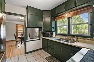 1121 Hawthorne Ave, Janesville, WI 53545 - Photo 16