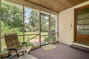 1121 Hawthorne Ave, Janesville, WI 53545 - Photo 8