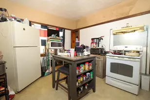 2548 N 49th St, Milwaukee, WI 53210 - Photo 8