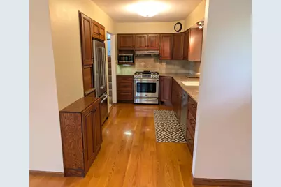 631  Jordan Cir, Richfield, WI 53017 - Photo 14