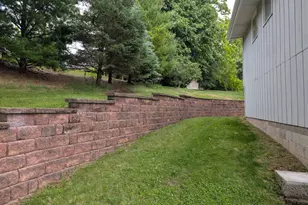631 Jordan Cir, Richfield, WI 53017 - Photo 28