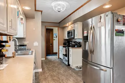 1216 N Main St, Viroqua, WI 54665 - Photo 8