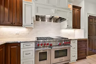 2146 W Columbia Dr, Mequon, WI 53092 - Photo 12