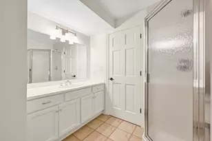 2146 W Columbia Dr, Mequon, WI 53092 - Photo 46