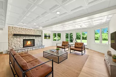 2146 W Columbia Dr, Mequon, WI 53092 - Photo 48