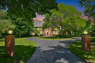 2146 W Columbia Dr, Mequon, WI 53092 - Photo 60