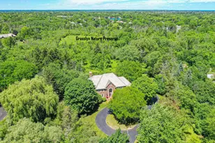 2146 W Columbia Dr, Mequon, WI 53092 - Photo 52