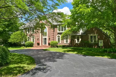 2146 W Columbia Dr, Mequon, WI 53092 - Photo 54