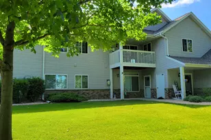 W197N17086 Stonewall Dr, Jackson, WI 53037 - Photo 1