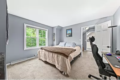 123 W Glenview Ct, Mequon, WI 53092 - Photo 24