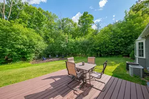 123 W Glenview Ct, Mequon, WI 53092 - Photo 34