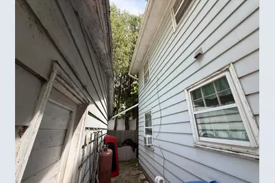 1506 E Main St, Watertown, WI 53094 - Photo 10