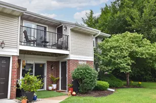 W169N11054 Ashbury Ln, Germantown, WI 53022 - Photo 18