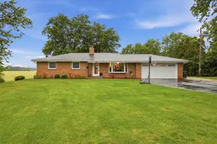 21204 Northcape St, Racine, WI 53182 - Photo 22