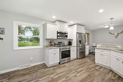 21204  North Cape St, Racine, WI 53182 - Photo 8