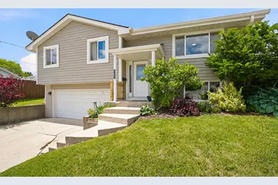 5708  54th Ave, Kenosha, WI 53144 - Photo 1