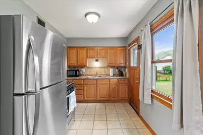 4342  Glenway St, Wauwatosa, WI 53222 - Photo 16