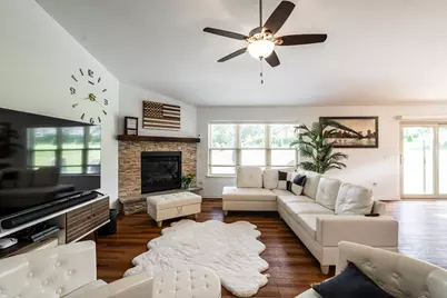 333  Nature Pl, Johnson Creek, WI 53038 - Photo 6