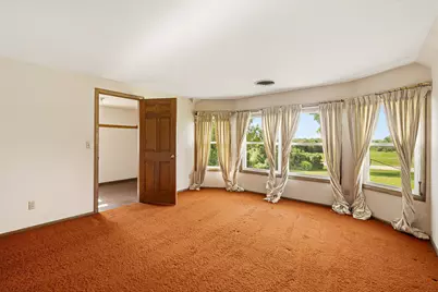 19272 W Coffee Rd, New Berlin, WI 53146 - Photo 26