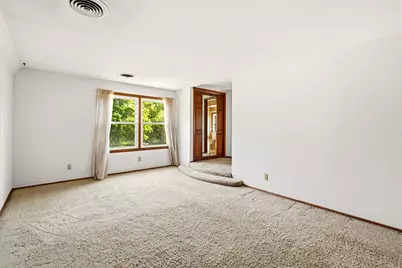 19272 W Coffee Rd, New Berlin, WI 53146 - Photo 20