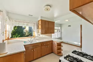 3148 S 30th St, Milwaukee, WI 53215 - Photo 16