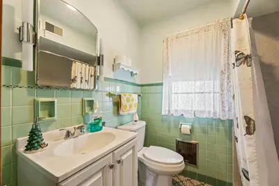 3148 S 30th St, Milwaukee, WI 53215 - Photo 4