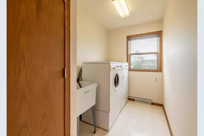 3740  109th St, Pleasant Prairie, WI 53158 - Photo 10